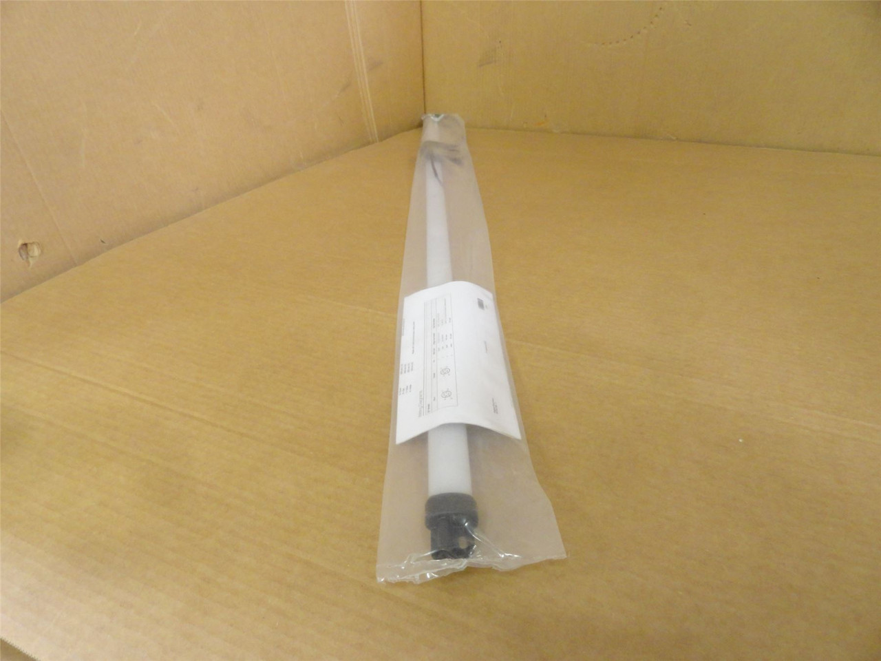 Banner WLS16XDW1200DSC2; Work Light Strip; 12/24VDC; 1200mm L