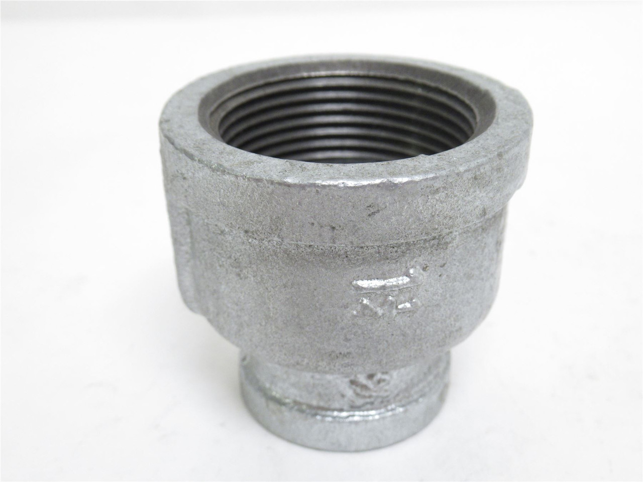 Industry-Std 5P937; Reducing Coupling 1-1/4 x 3/4NPT