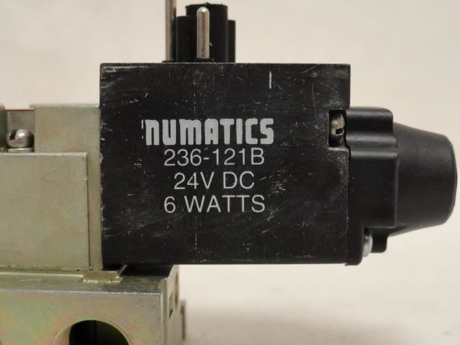 Numatics 031SS741E000061; Solenoid; 3-Pos; 150PSIG; 24VDC@6W
