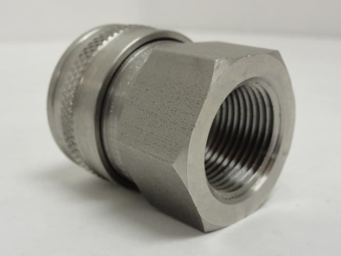 Foster 75FSS; Straight-Thru Connector; SS-303; 3/4 FNPT