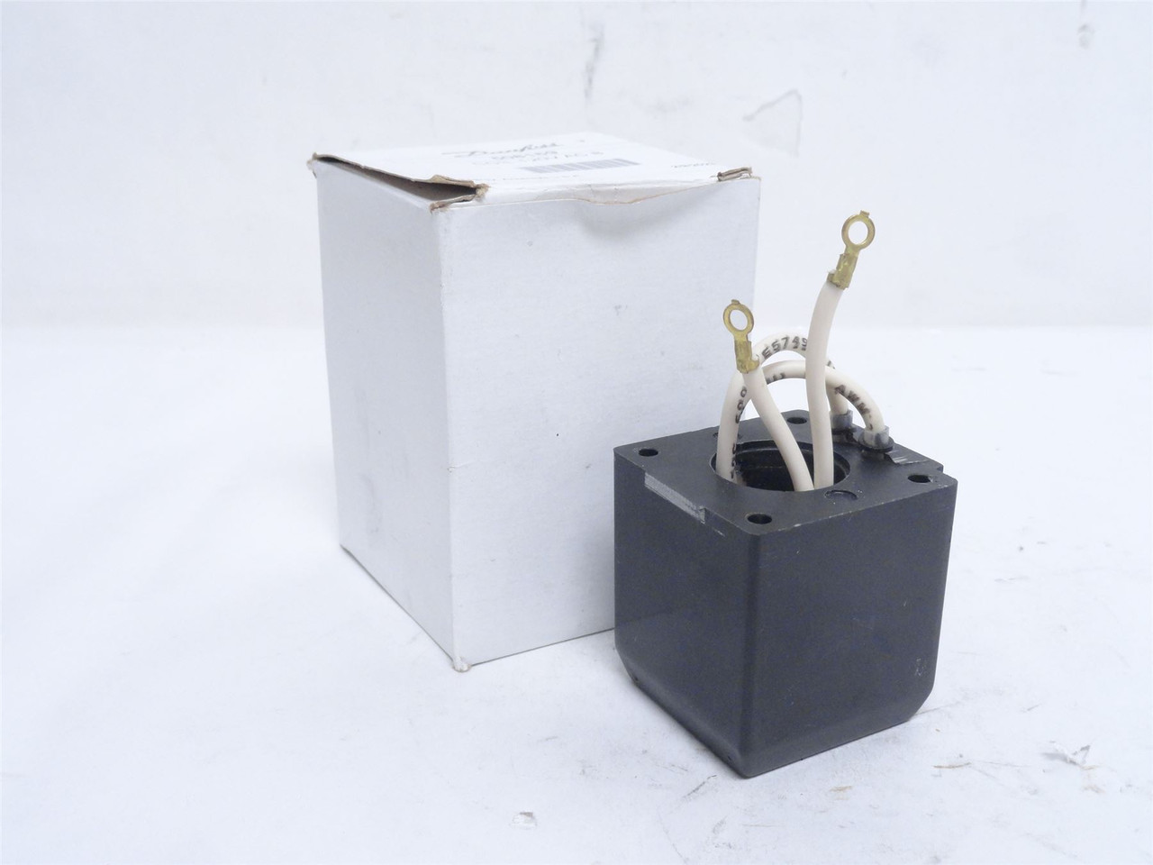 Danfoss 508169; Hydraulic Solenoid Coil; 120VAC; 15/16"ID