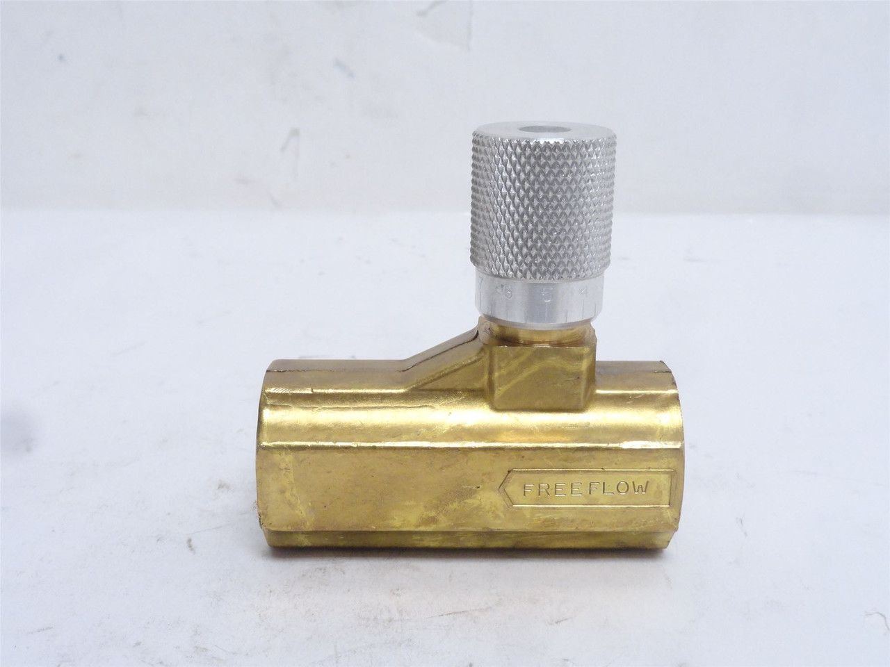 Parker 003371004_; Brass Flow Control Valve; 3/4NPT; 250PSI