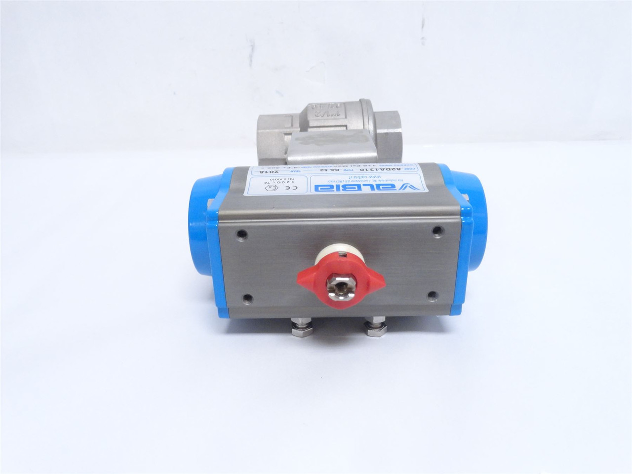 Valbia 82DA1310; Actuated Ball Valve; SS; 1-1/2NPT; 116PSI