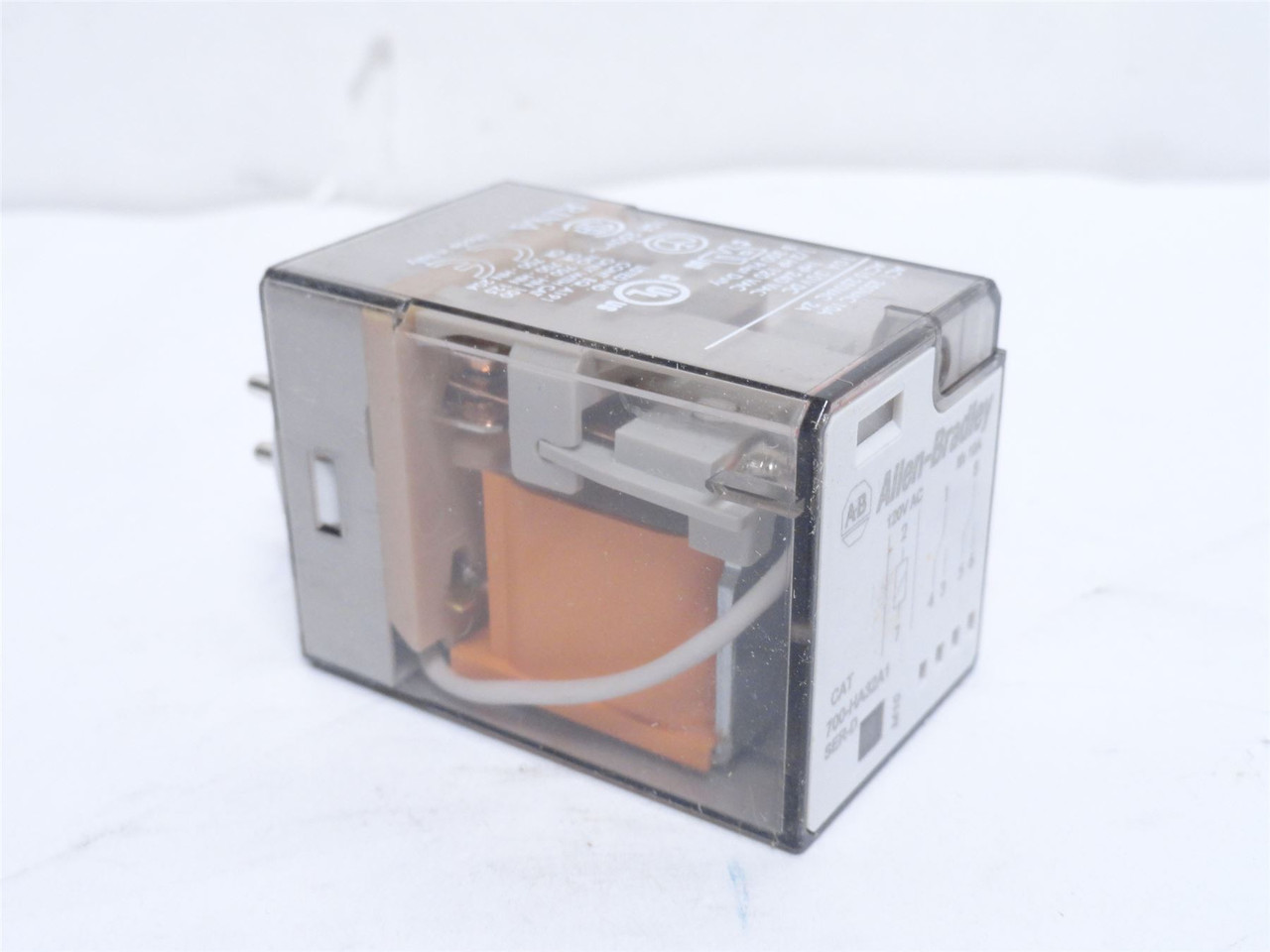 Allen-Bradley 700-HA32A1; Relay 250V 10A; Coil 120VAC; 2PDT