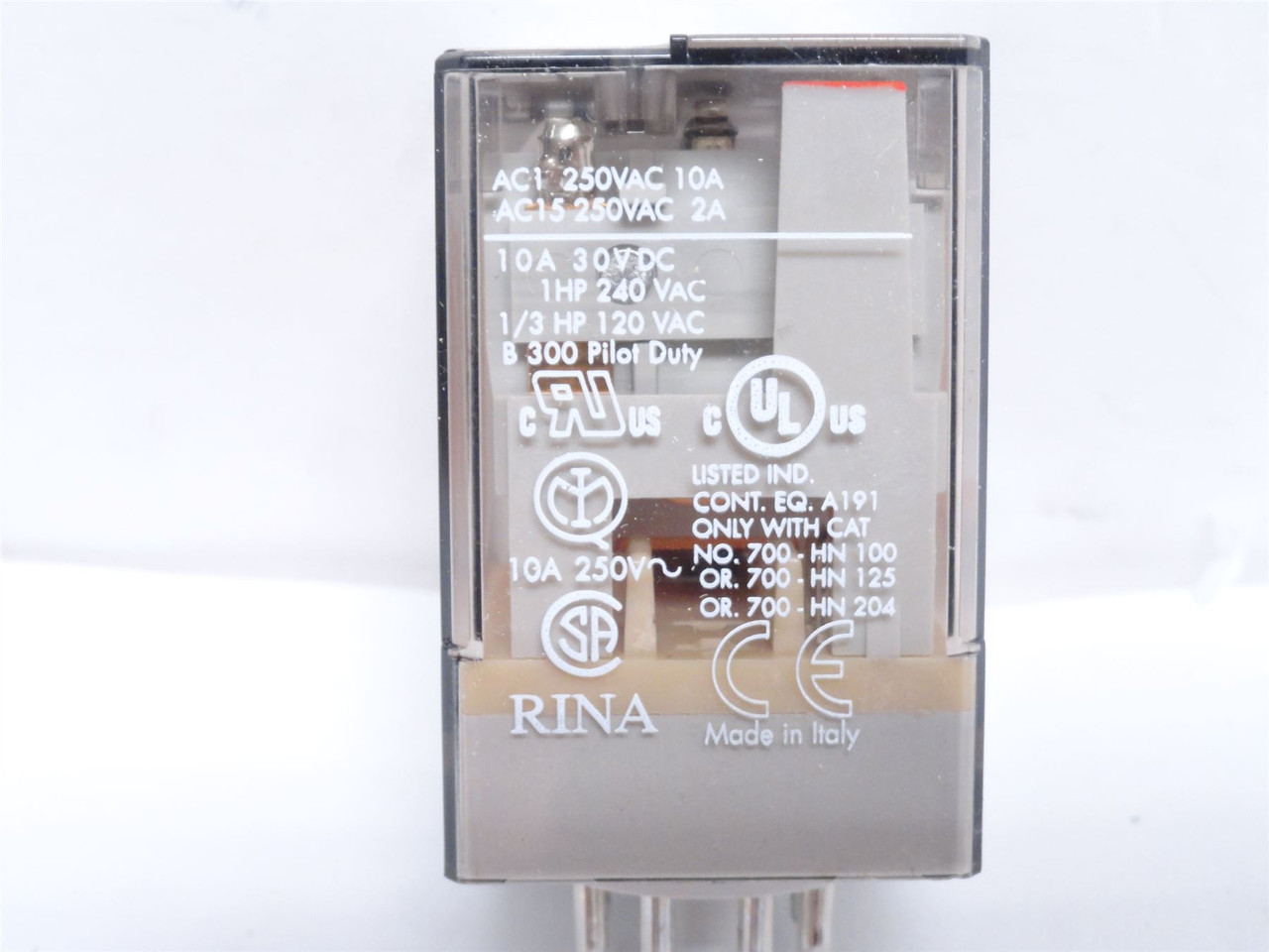 Allen-Bradley 700-HA32A1; Relay 250V 10A; Coil 120VAC; 2PDT