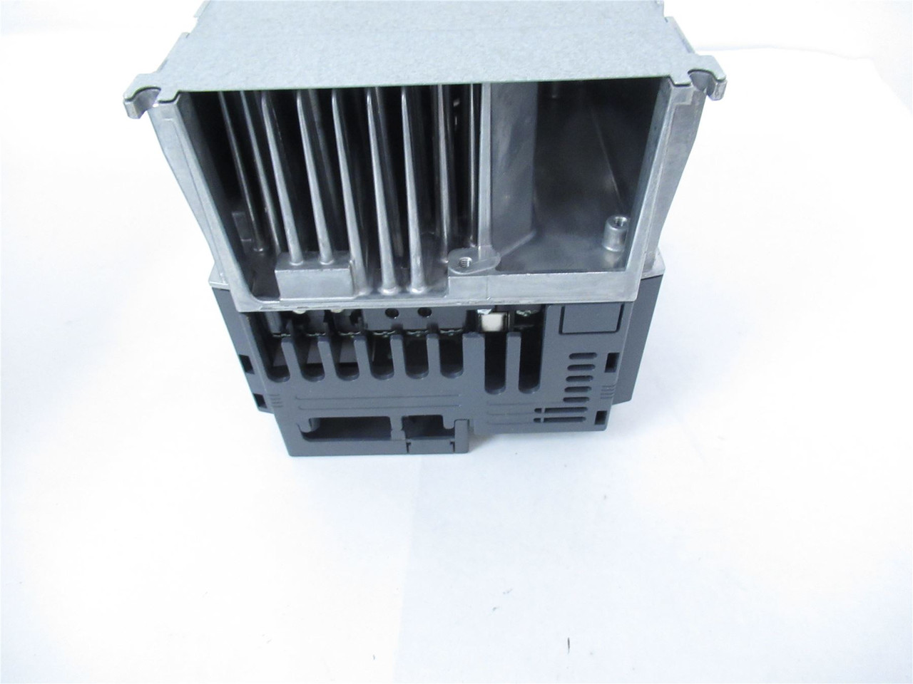 Mitsubishi FR-E740-095SC-NA; ACdrive 10HP; 480VAC; 3 phase