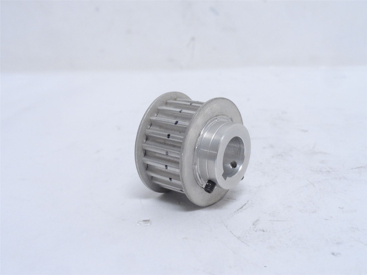 Vande Berg 130306985; Timing Pulley; 1/2"ID x 5/8" Belt Wide