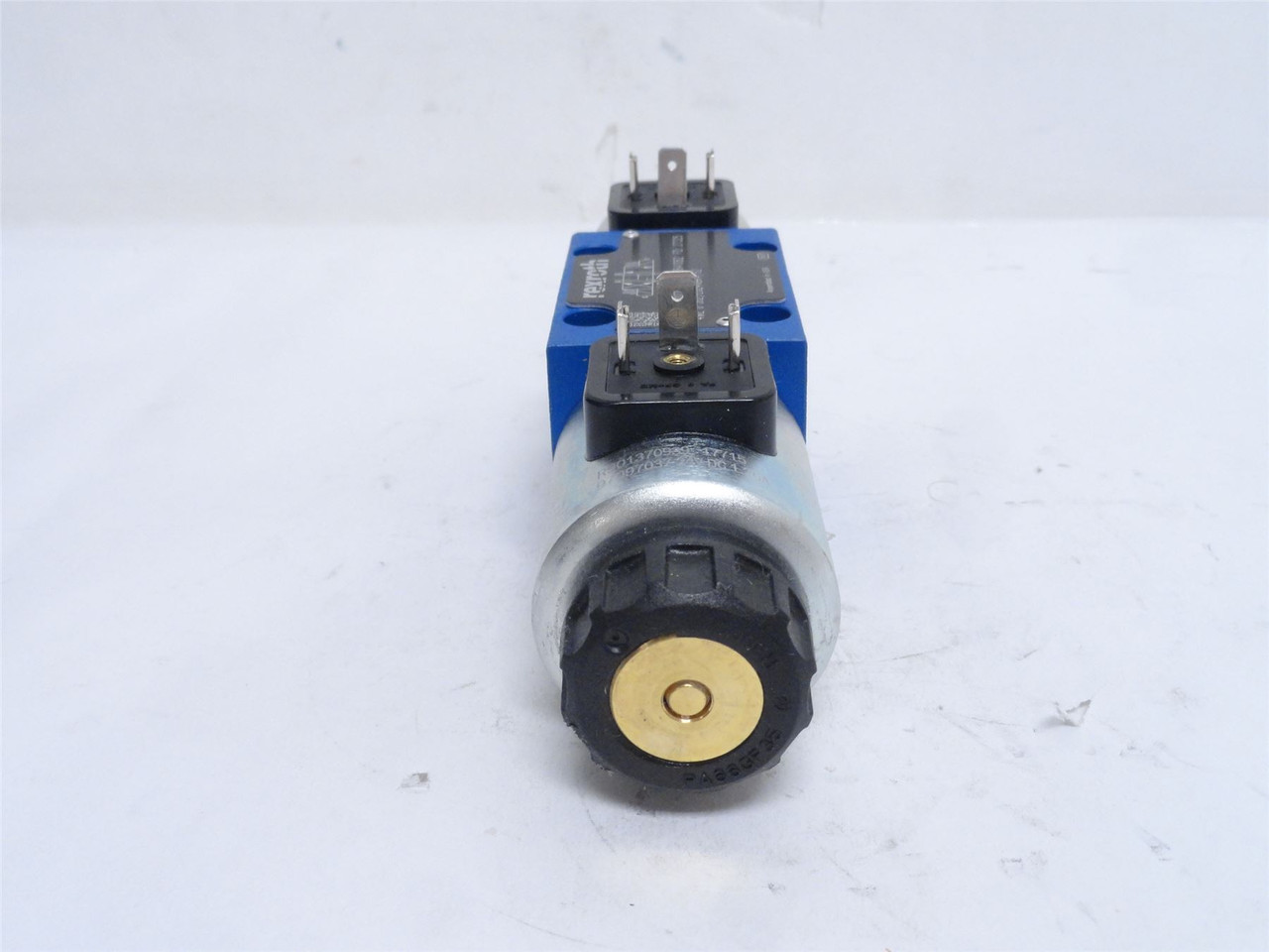 Rexroth R978017756; Directional Spool Valve; 24VDC; 4-Port