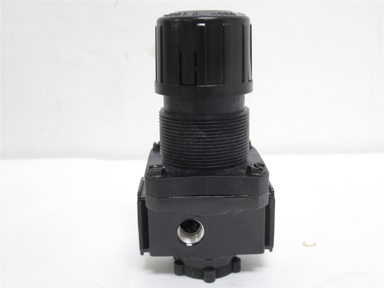 Exair 9008; Pressure Regulator W/Gauge; 1/4NPT; 0-160PSI