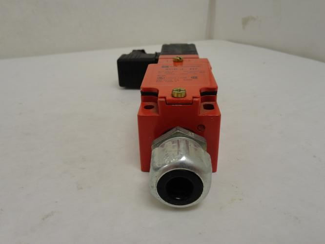 Telemecanique XCK-J5983F0H49545; Safety Switch; Interlock; 240V