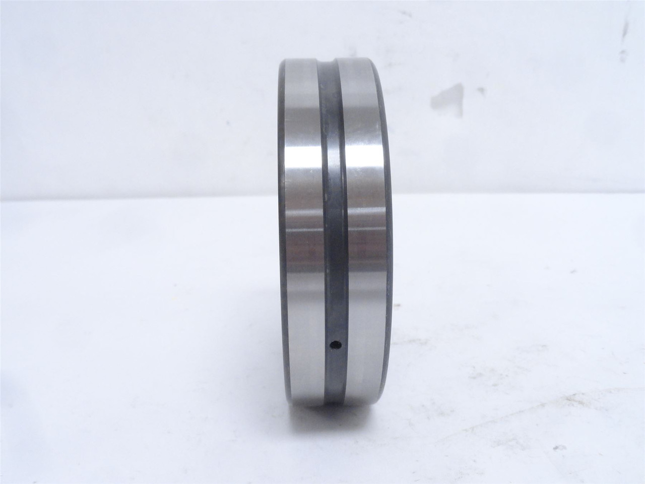 FAG 22213-E1A-K-M-C3; Roller Bearing 65ID x 120mmOD 1:12 Bore