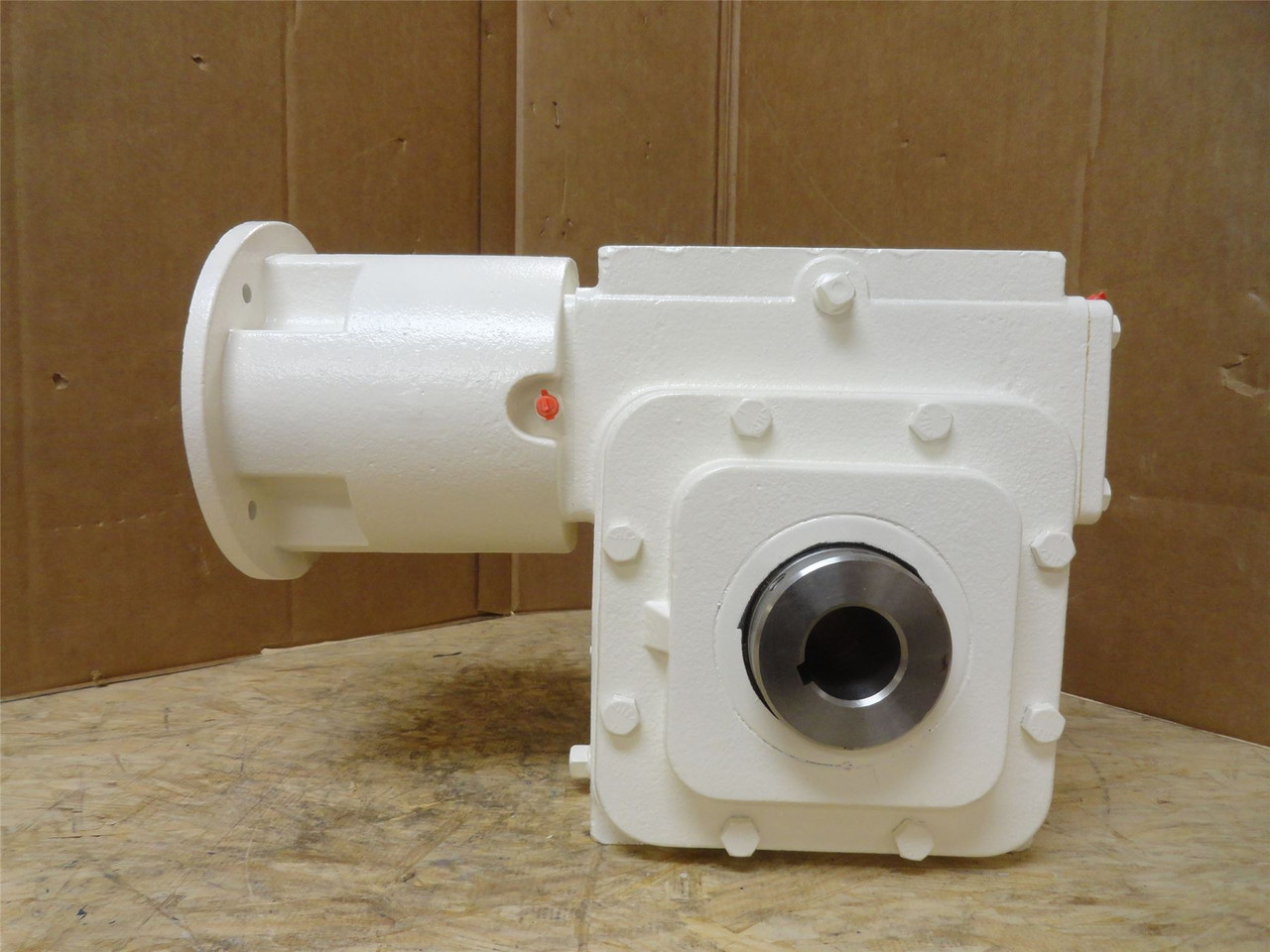 Winsmith E35CDSM; Gear Speed Reducer; 15:1 Ratio; RA; 7.5HP