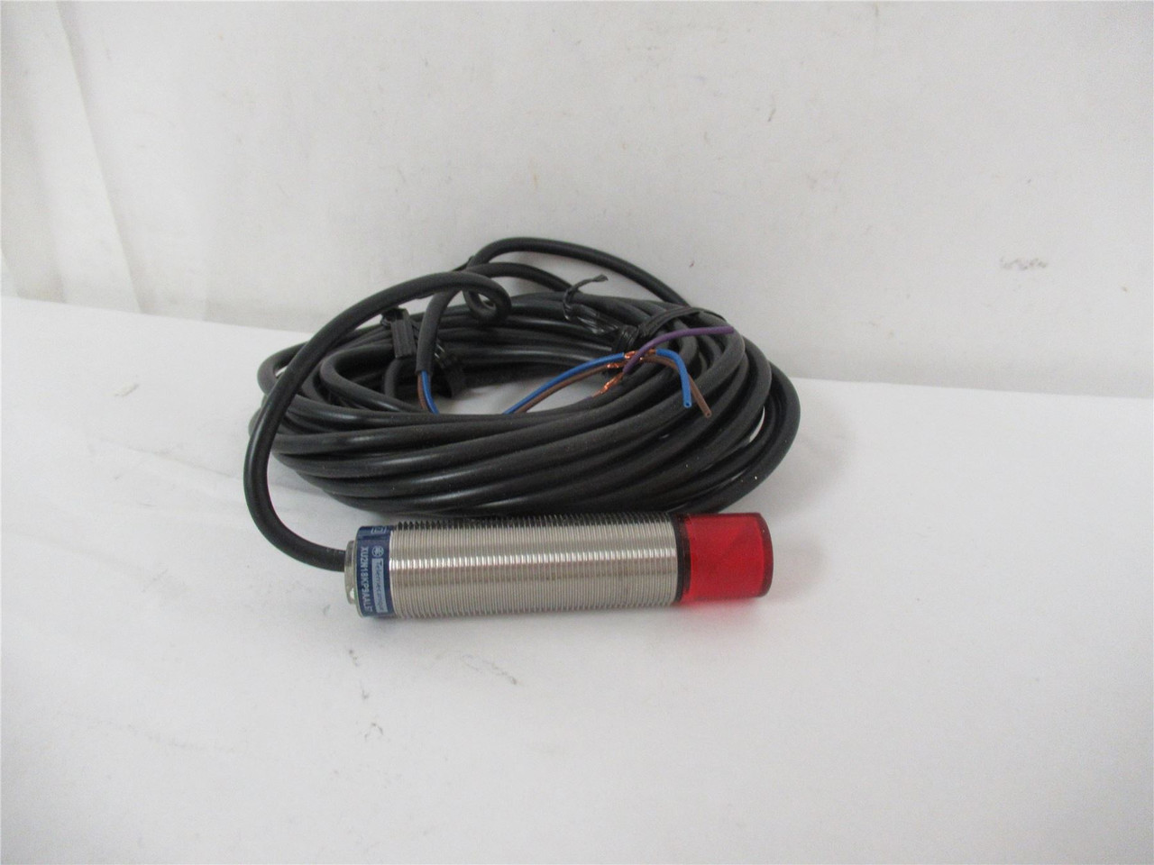 Telemecanique XU2N18KP9AAL5T; Photo Sensor 15-15m Thru Beam