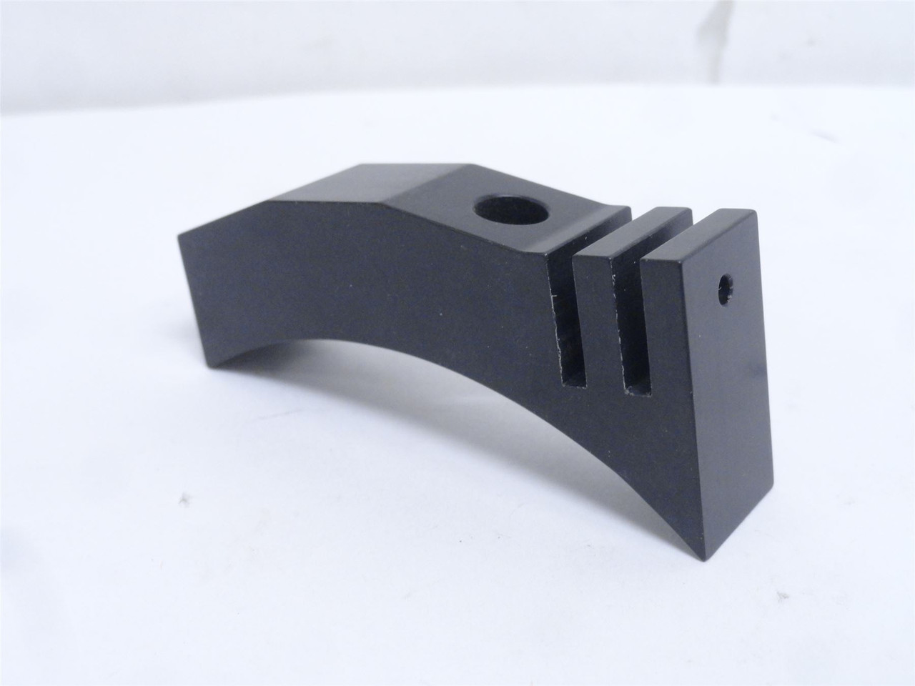 Tipper Tie 10-2207-03; Black Rail Catch