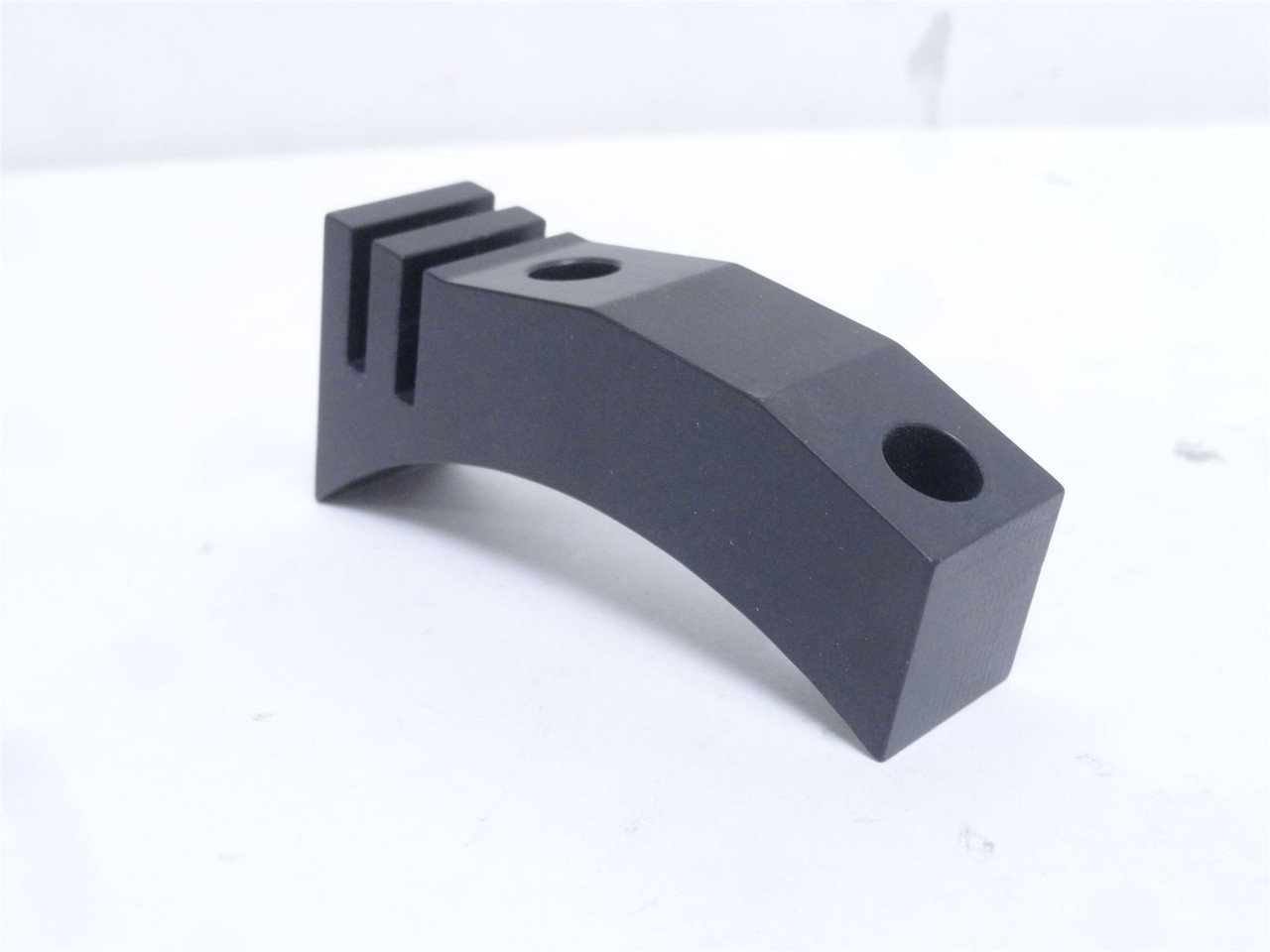 Tipper Tie 10-2207-03; Black Rail Catch