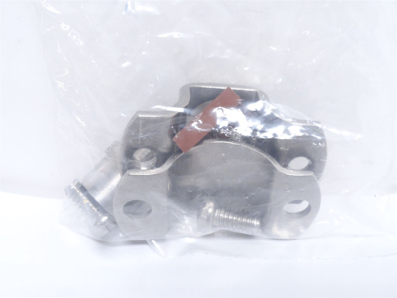 Spraying Systems 7521B3/4X1/4SS; Split Eyelet SS; 3/4" x 1/4"