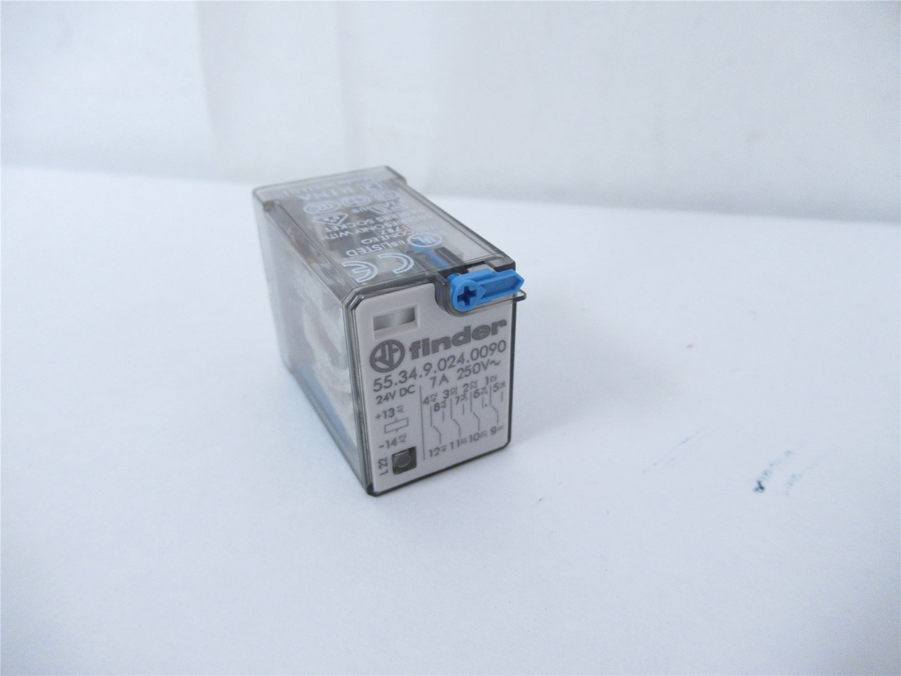 Finder 55.34.9.024.0090; Relay 7A 250V Coil 24VDC