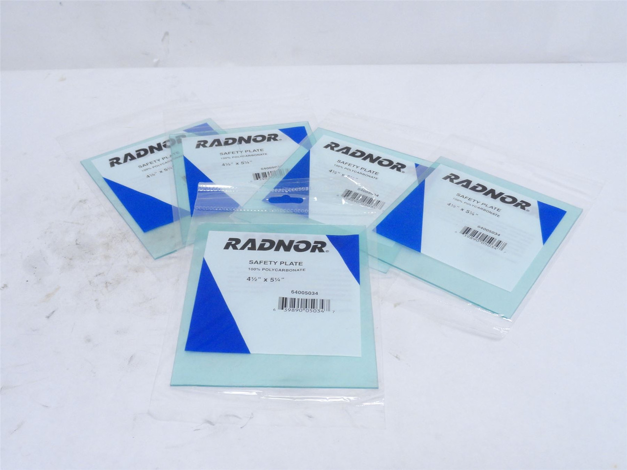 Radnor 64005034; Lot-5; Clear Safety Plates; 4-1/2" x 5-1/4"
