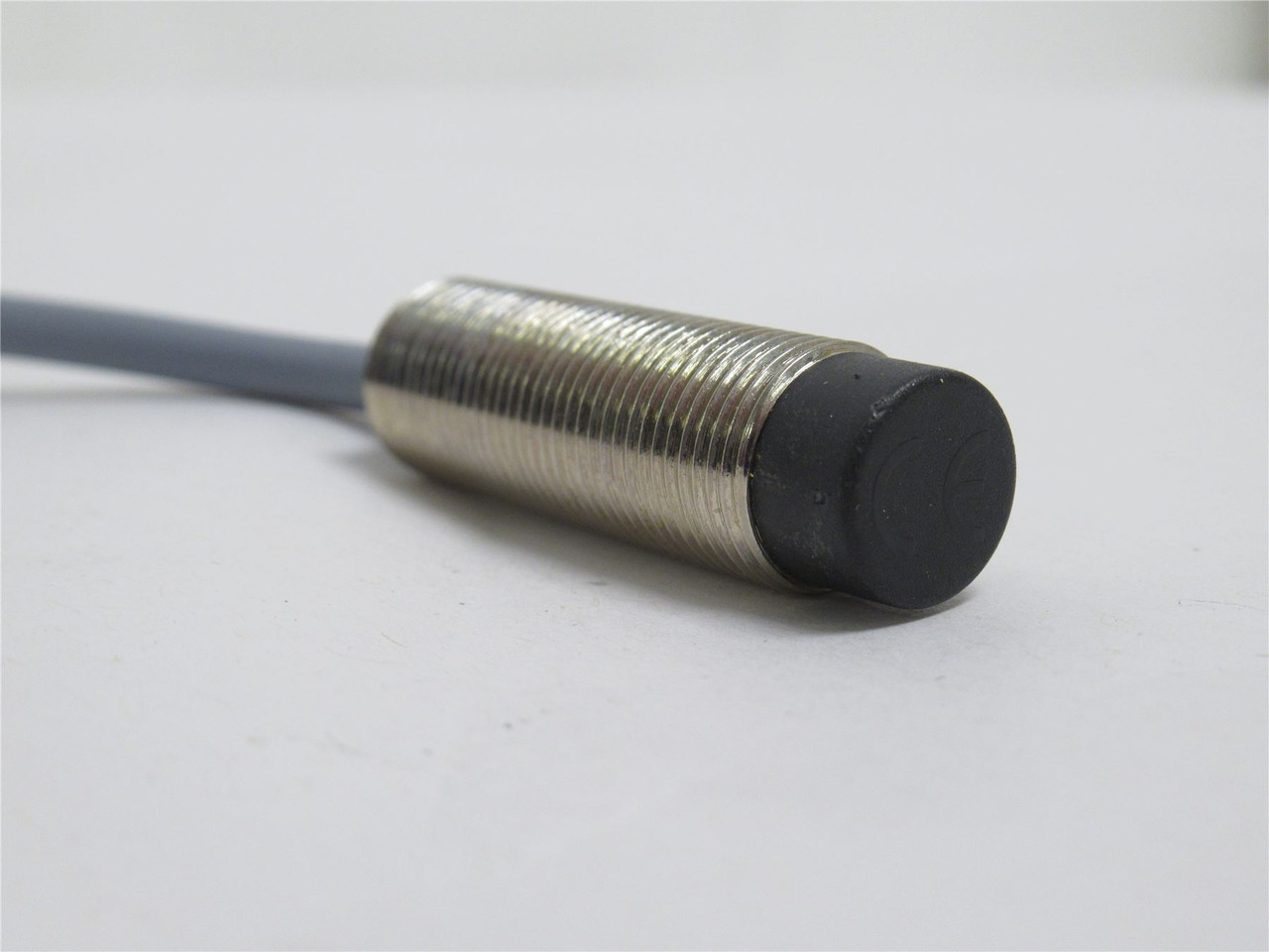 Allen-Bradley 872C-DH4NN12-W2; Proximity Sensor; 10-30VDC