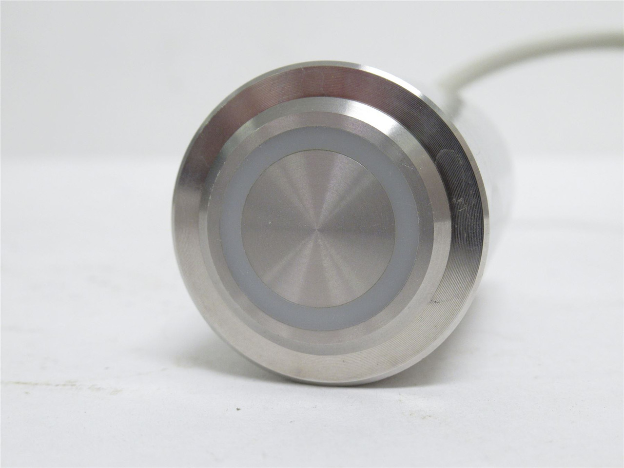 Everswitch 13102646; Sensor Switch CSBR1ABC124N; 1-24VDC