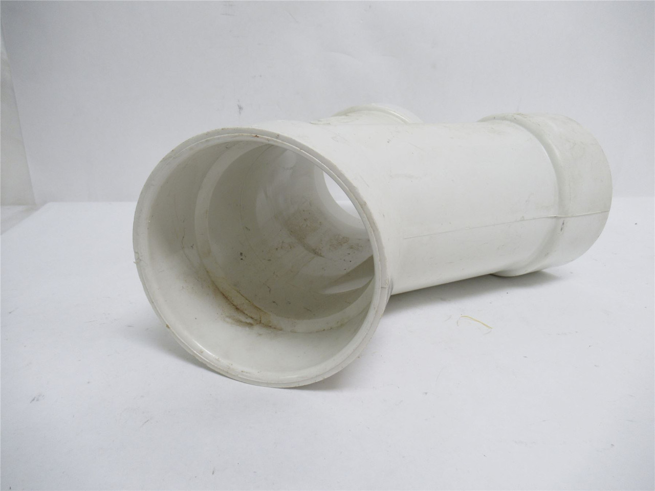 MFG- P600-040; PVC; Schedule: 40; Pipe Wye; 4" Socket