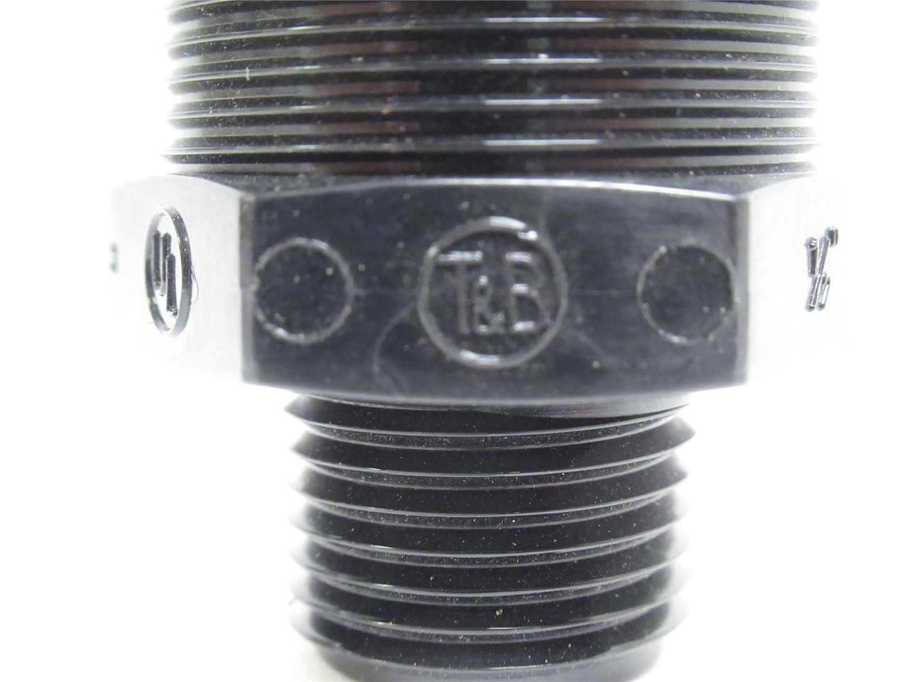 T&B 2691; Liquidtight Cord Connector; Size .560-.690"; Black