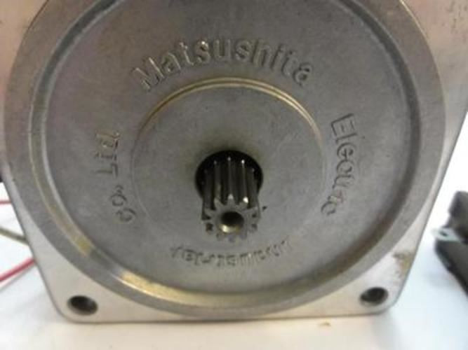 National 8IH25GV; Induction AC Motor; 4 Pole .03HP 200V