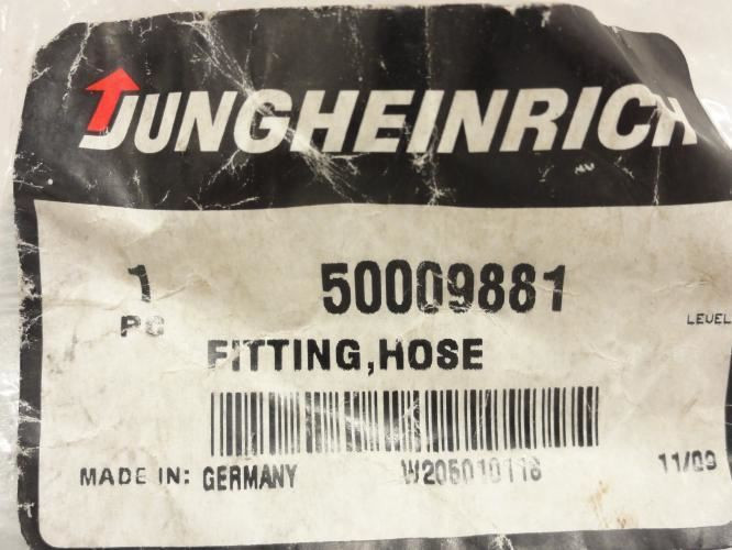 Jungheinrich 50009881; Forklift Hydraulic Valve; (Body) 3/8" NPT