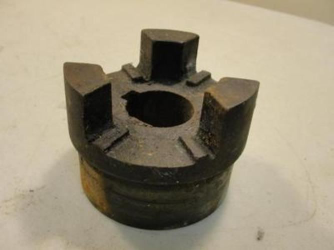 Maurey FC100 1-1/4; Hub; 1-1/4"ID; 2-1/2" OD; 1-3/8" Length Thru