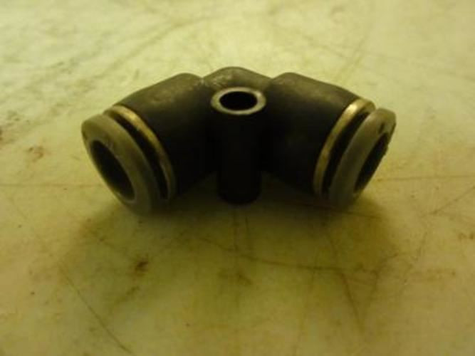 Norgren C20400500; Lot-11 Union Elbow Connectors