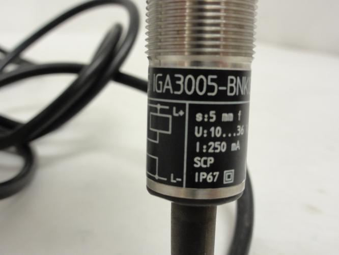 ifm IG5455; Inductive Sensor (NO Mounting Nuts)