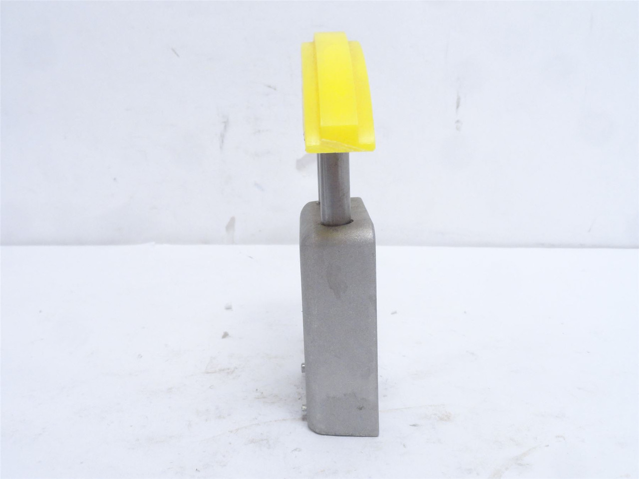 Fenner CT2102; Linear/Chain Guiding Head Chain Tensioner