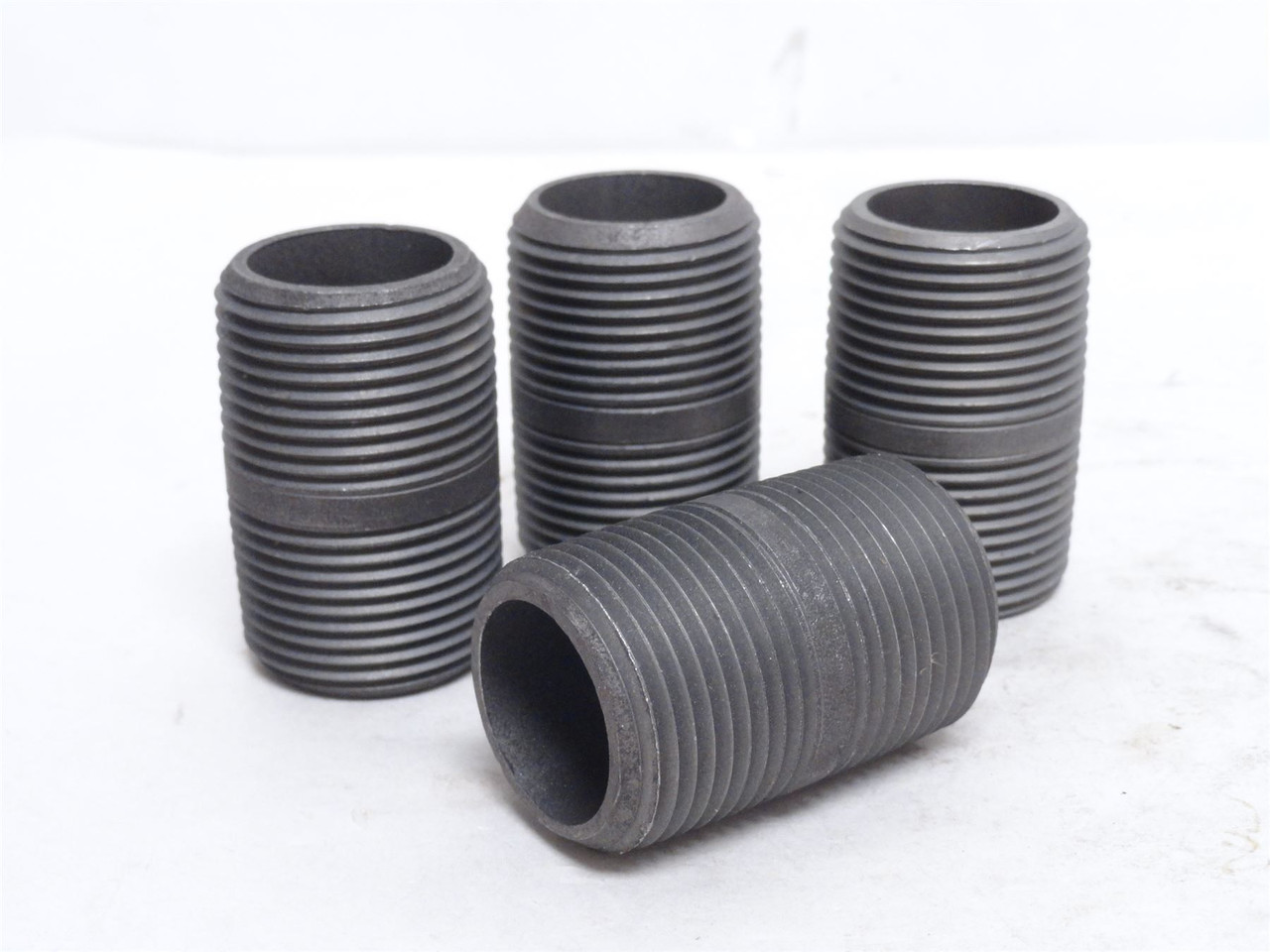 Industry-Std 1LMJ3; Lot-4; Pipe Nipples; 1NPT; 2" Long