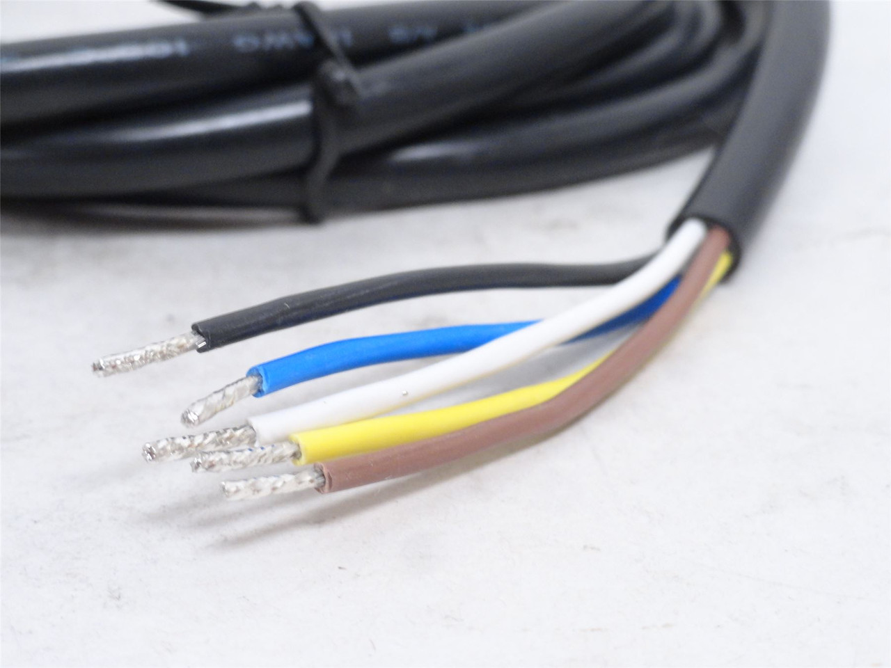 Banner MBCC-506; Single Ended Cordset 32297; 2m Pigtail