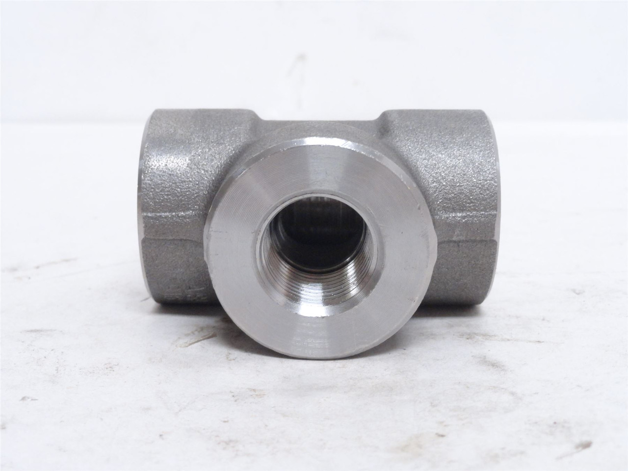 Industry-Std 1MMX9; Pipe Tee; Sch: 80; Class: 3000; 1/2NPT