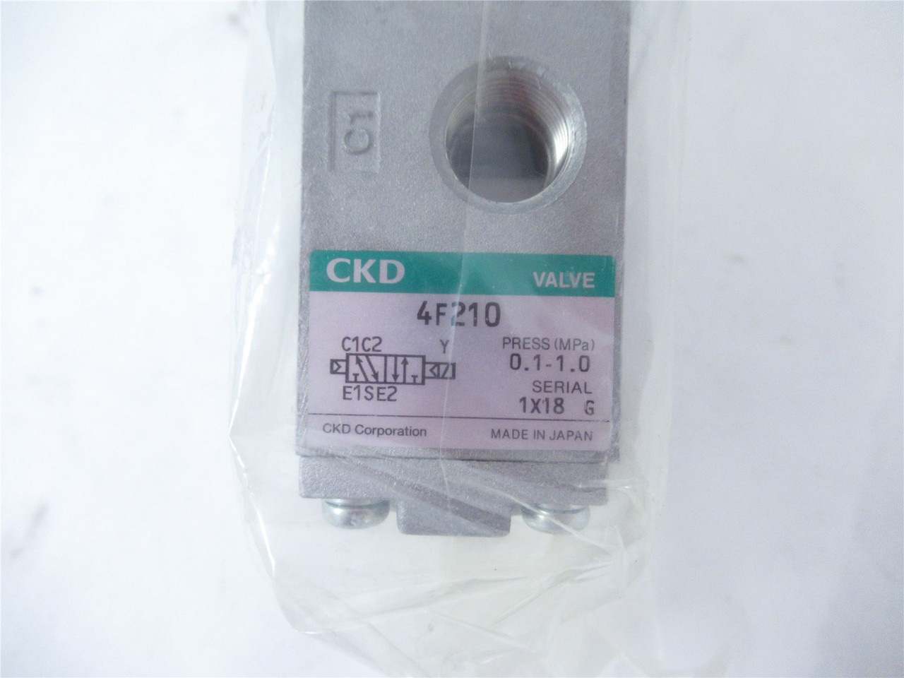 CDK 4F210-08; Solenoid Valve 24VDC 5 Port