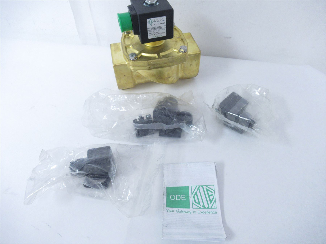 ODE 21HF7K0B350; Solenoid Valve 12W 220-240 VAC 1-1/4" BSP