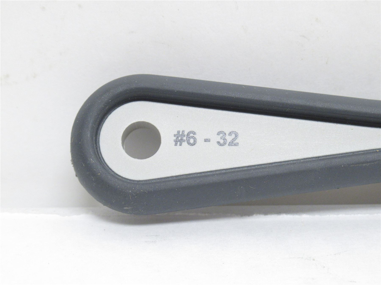 Westward 2PCL9; Integrated Die With Stock; #6-32; Right