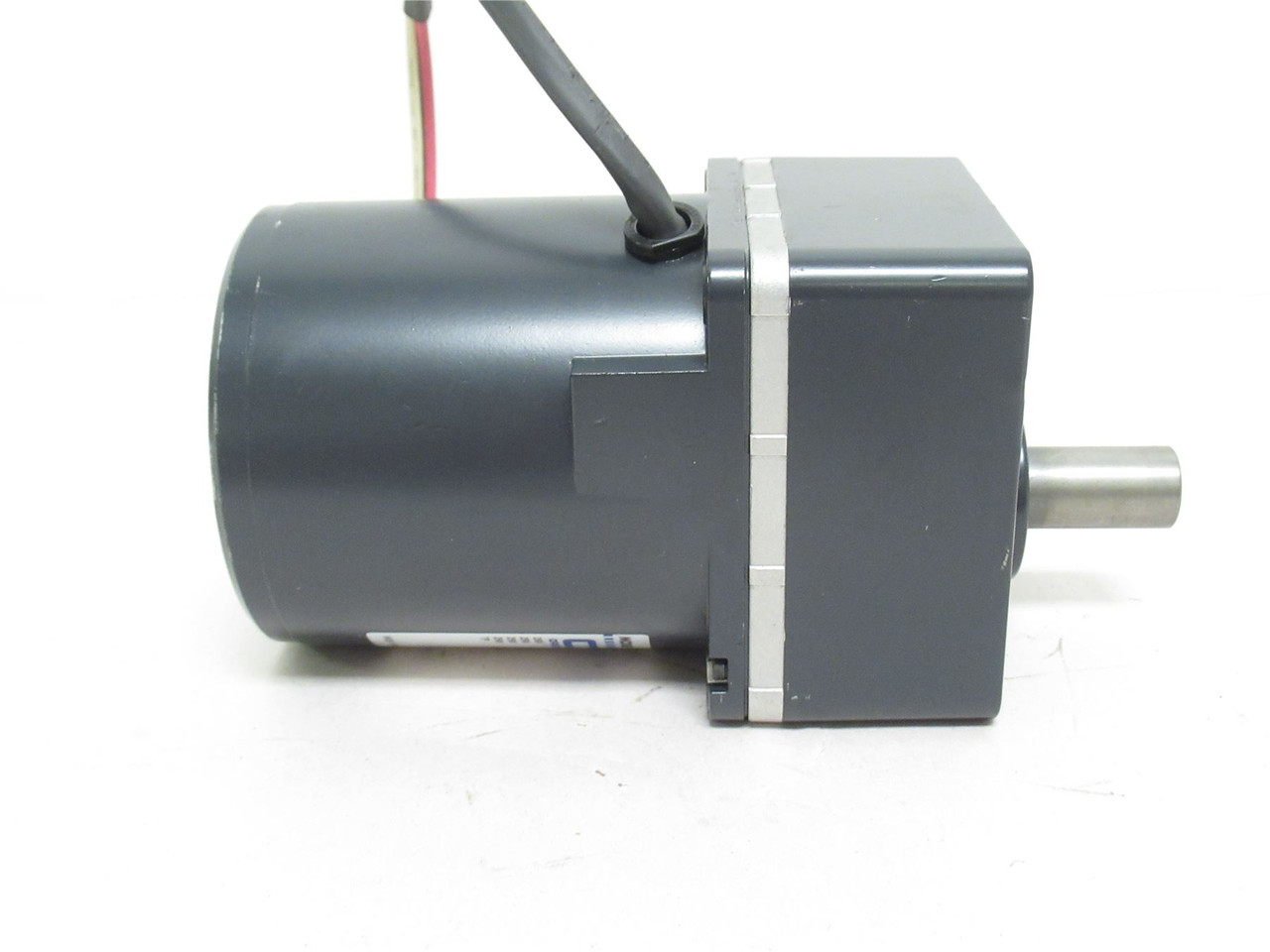 OM VHI425A-GV; AC Gearmotor 25W; 100-115V; 6:1 Ratio