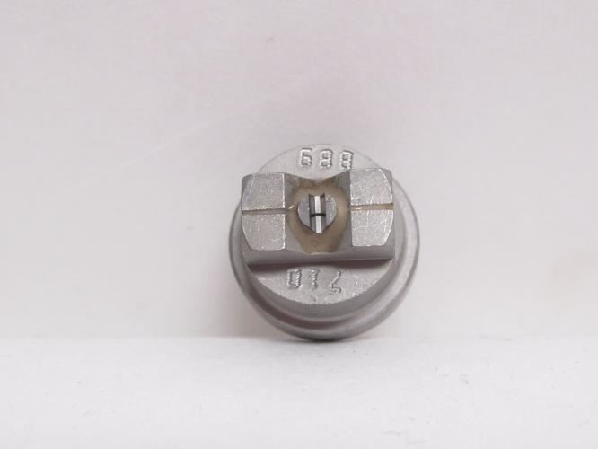 Nordson 710889A; Flange Cross-Cut Nozzle; 0.14/20 Flow Pattern