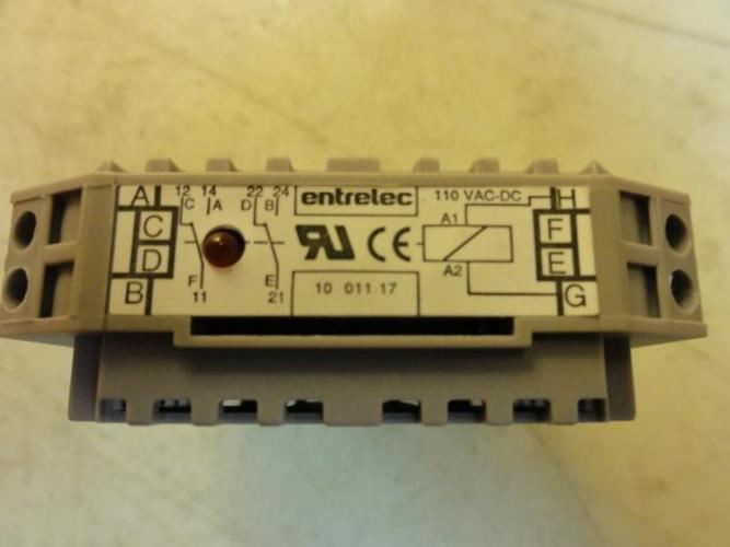 Entrelec 10 001-17; Module
