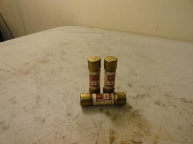 Bussmann KAB 10; LOT-3 Fuse; 10A; 250VAC