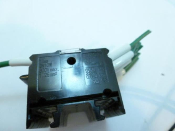 Idec BN10W; LOT-5 Terminal Block; Connected; SG wires