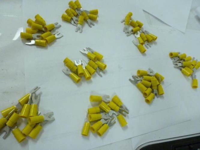 ETC 41253; Lot-80 Fork Terminal; 1/8 between forks; 3/8" Outside