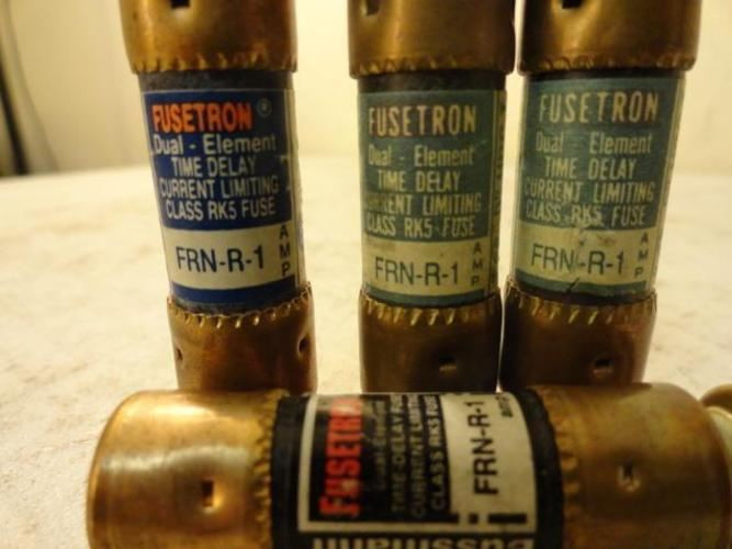 Bussmann FRN-R-1; LOT-4 Fuse; 1A; 250V