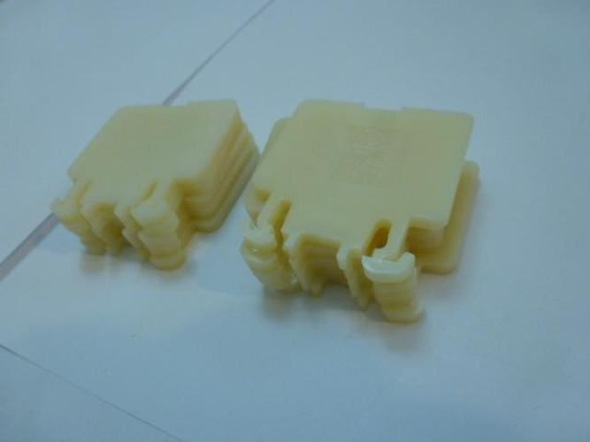 Allen-Bradley 1492-CE; LOT-10 Terminal Block End Terminal