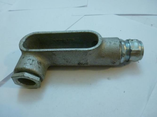 Crouse-Hinds 3/4LA27; Pipe Conduit body; 3/4"