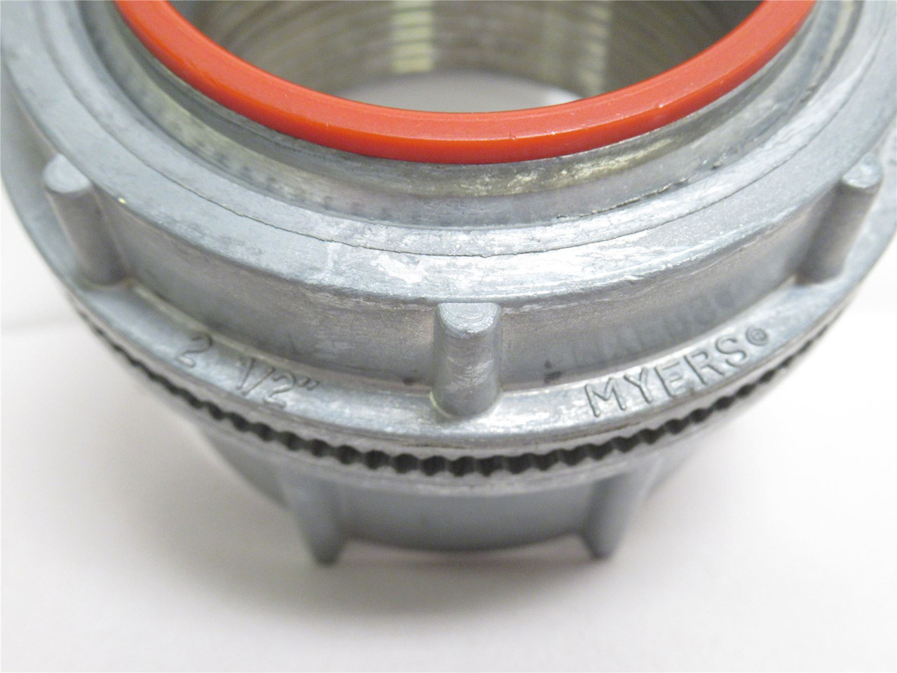 Appleton HUB-250; Myers Conduit Hub; Size: 2-1/2"