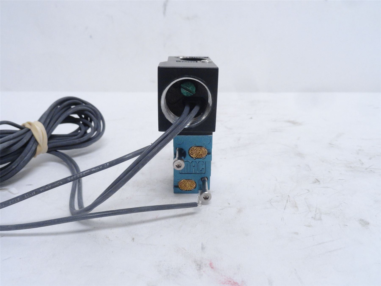 MAC DMB-DDAE-1CM1; Soleniod Valve 24VDC; 5.4W; 120PSI