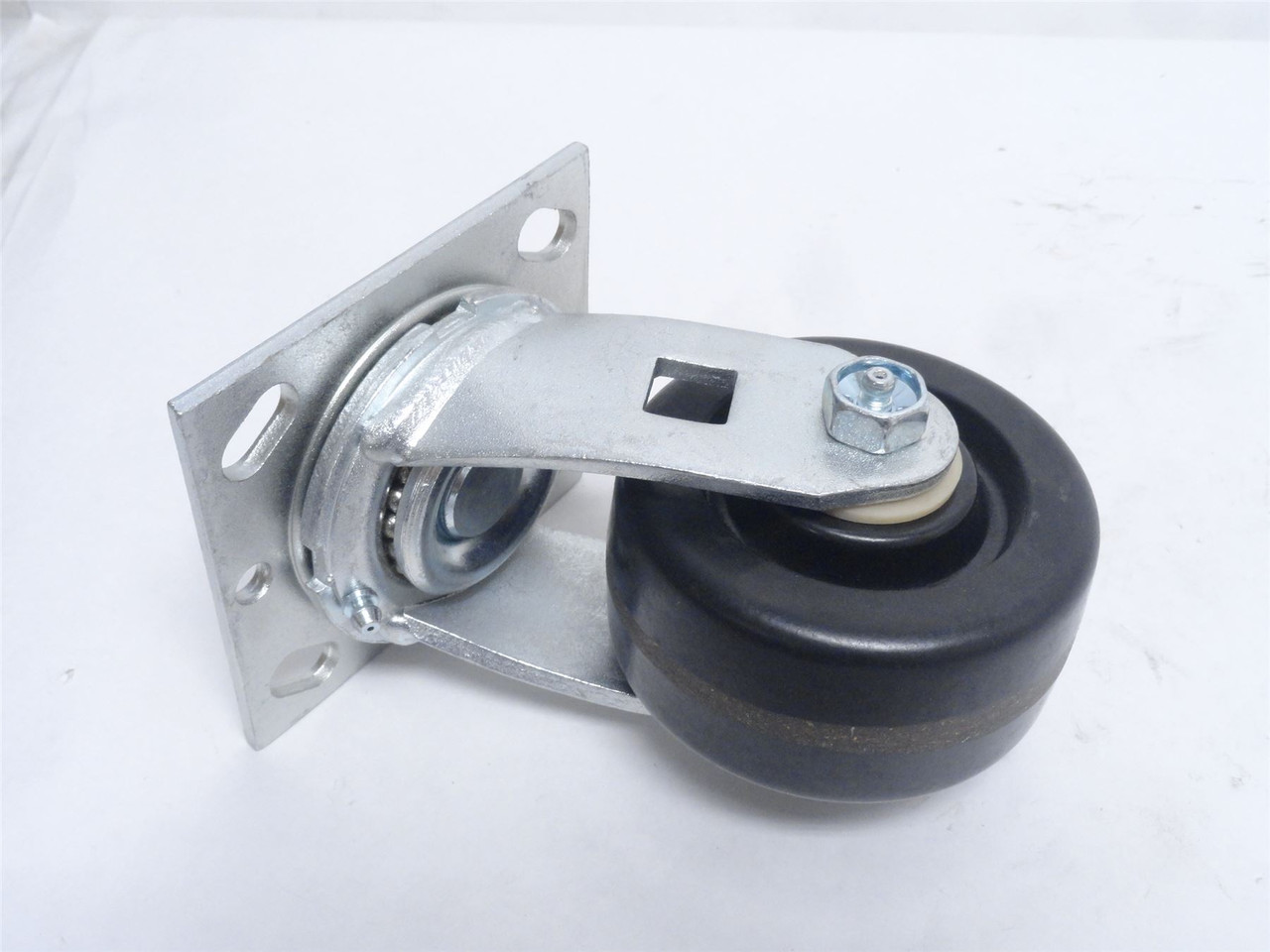 Pemco ES4X2PHN; Swivel Caster; 4"x 2" Phenolic Wheel